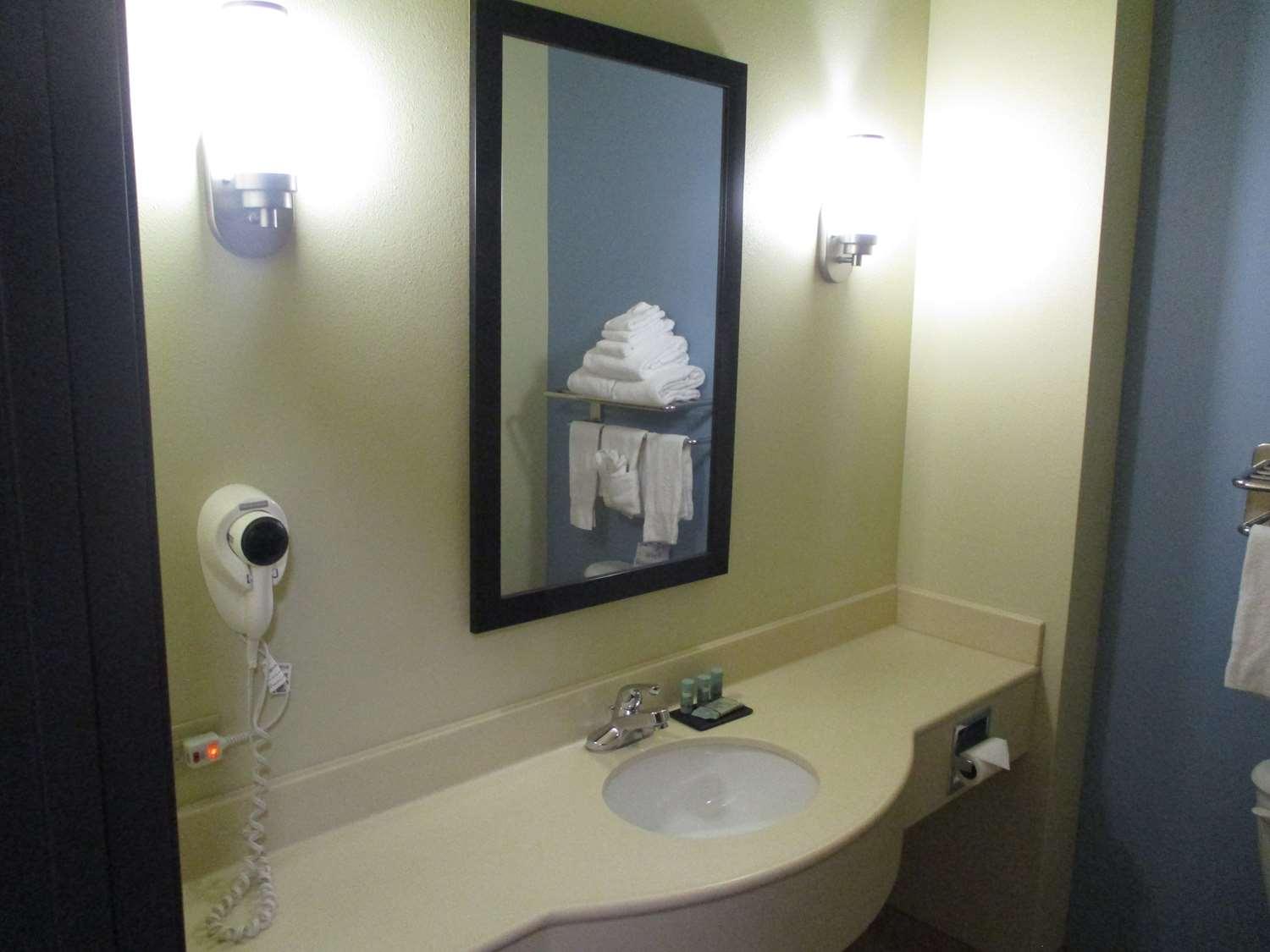 Best Western Coffeyville Central Business District Inn And Suites Екстер'єр фото
