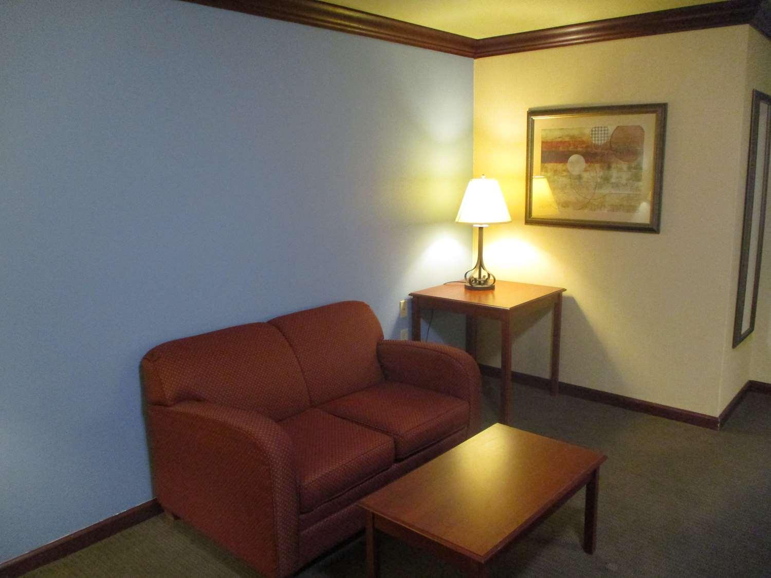 Best Western Coffeyville Central Business District Inn And Suites Екстер'єр фото