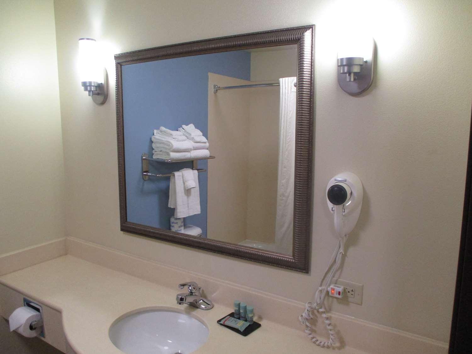 Best Western Coffeyville Central Business District Inn And Suites Екстер'єр фото
