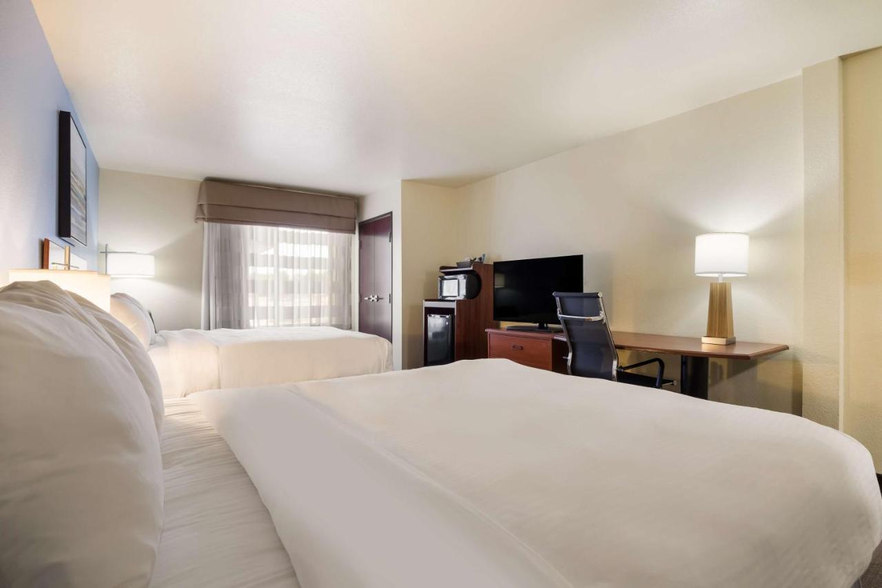 Best Western Coffeyville Central Business District Inn And Suites Екстер'єр фото