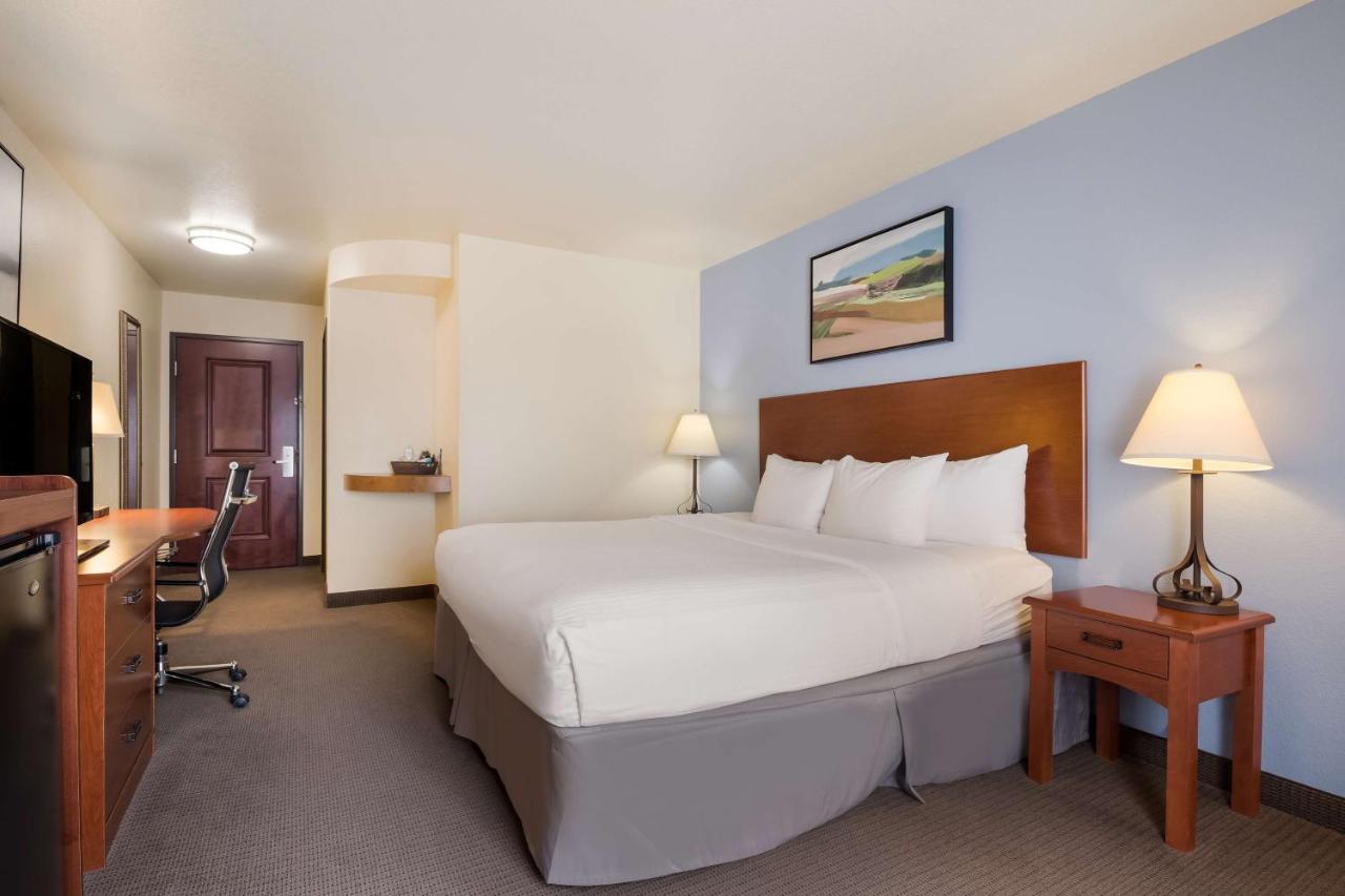 Best Western Coffeyville Central Business District Inn And Suites Екстер'єр фото