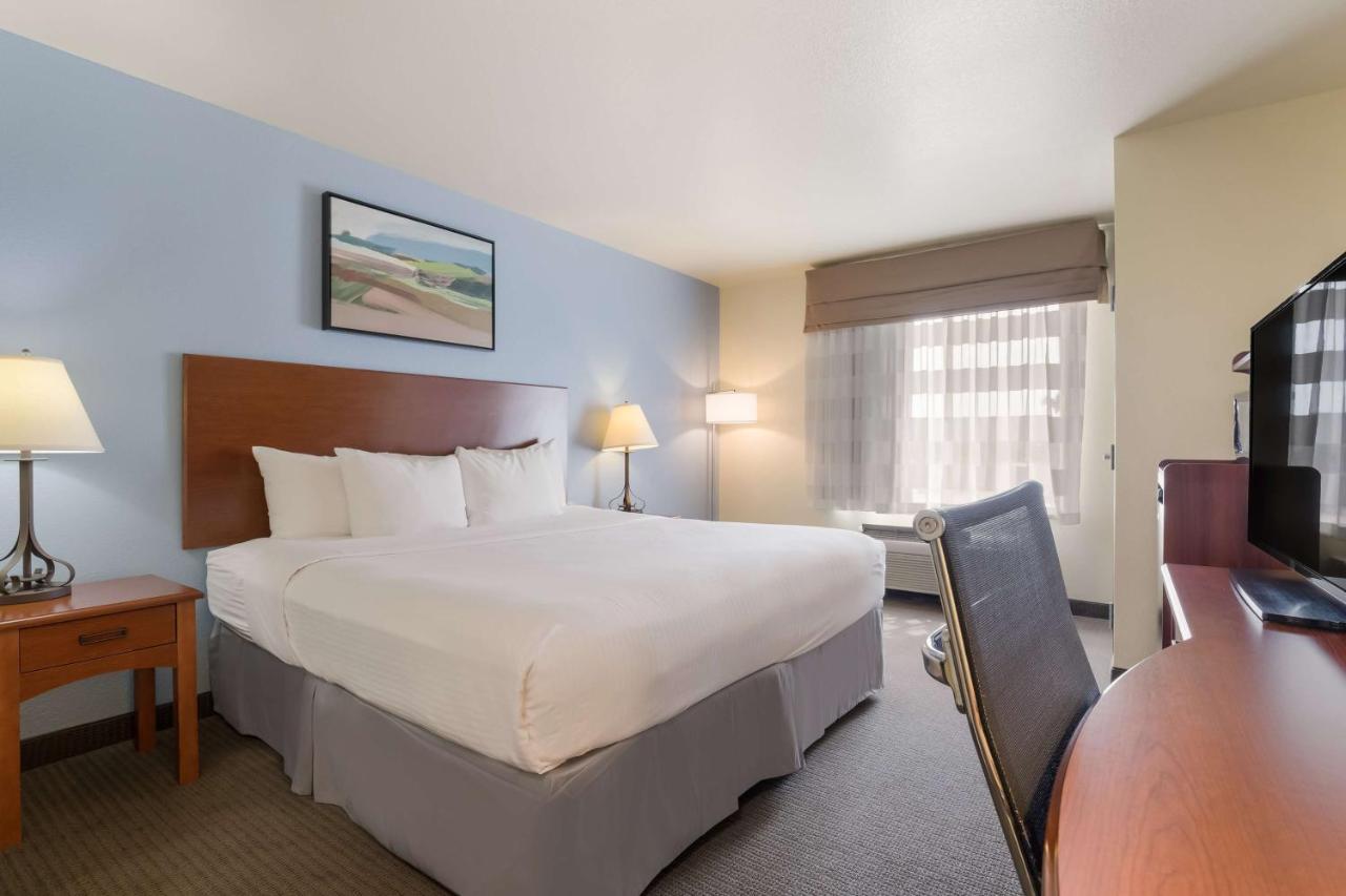 Best Western Coffeyville Central Business District Inn And Suites Екстер'єр фото
