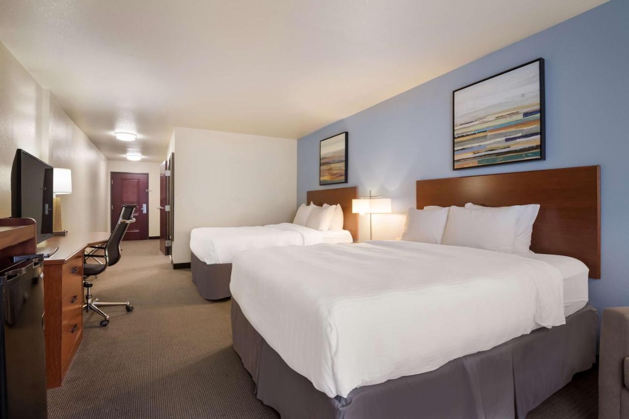 Best Western Coffeyville Central Business District Inn And Suites Екстер'єр фото